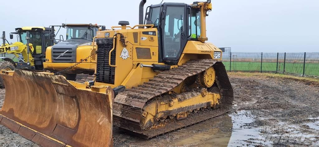 CAT D 6 N Dozere Beltegående