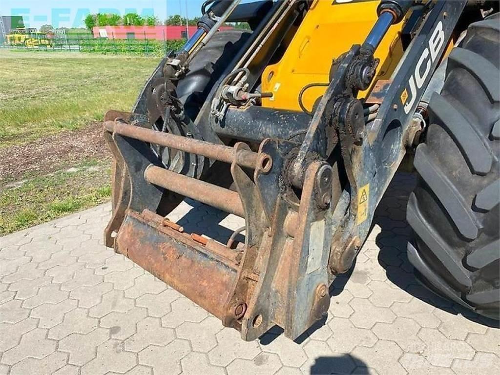 JCB 427 ht agri Minigravere <7t
