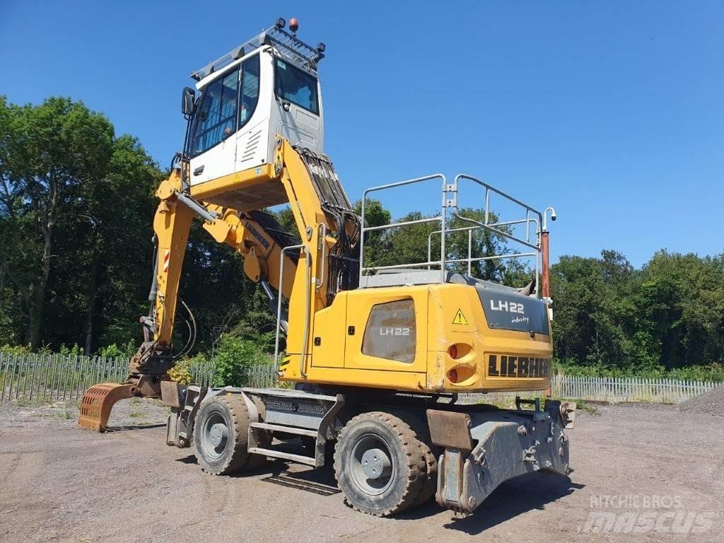 Liebherr LH 22 M Gravemaskiner for avfallshåndtering