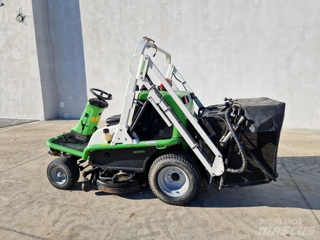 Etesia 124D Faste og slepe klippere