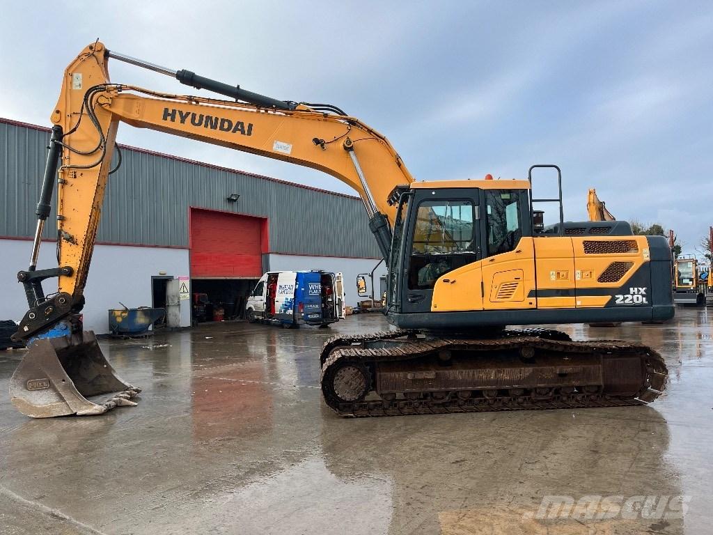 Hyundai HX 220 L Beltegraver