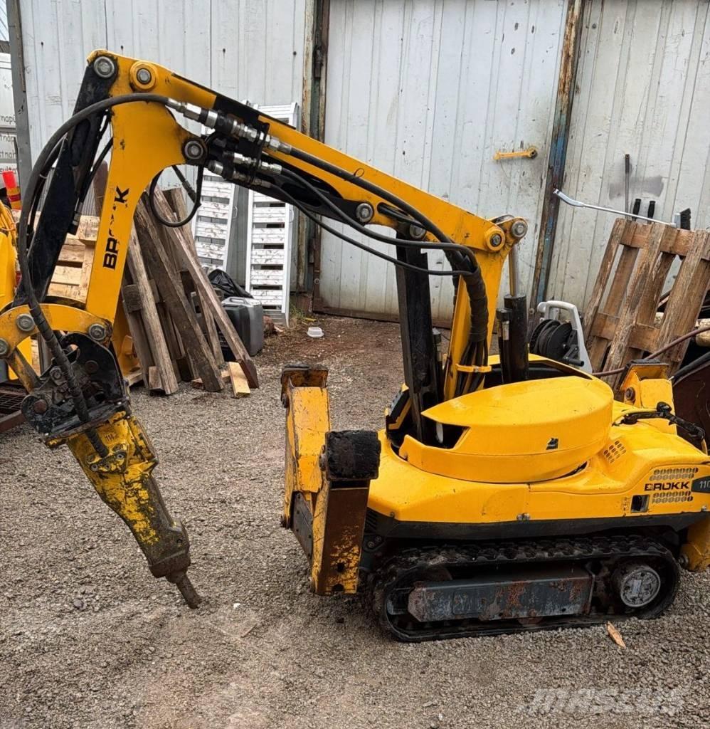 Brokk 110 Gravemaskiner for riving