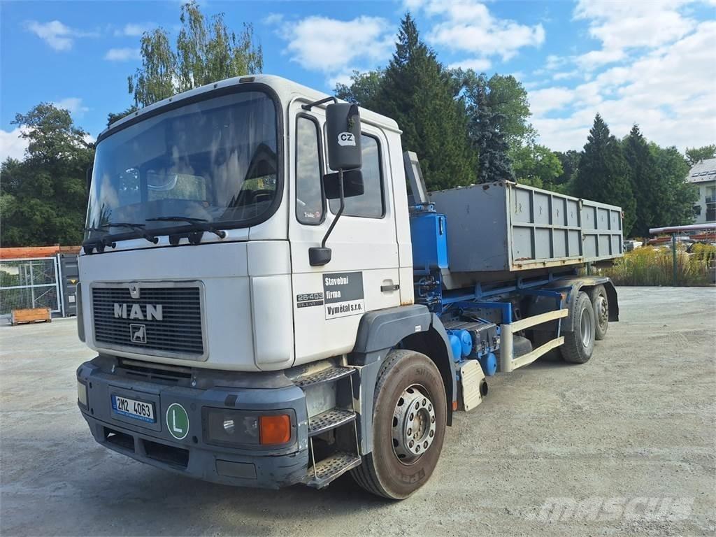 MAN 26.403 6X2 Chassis