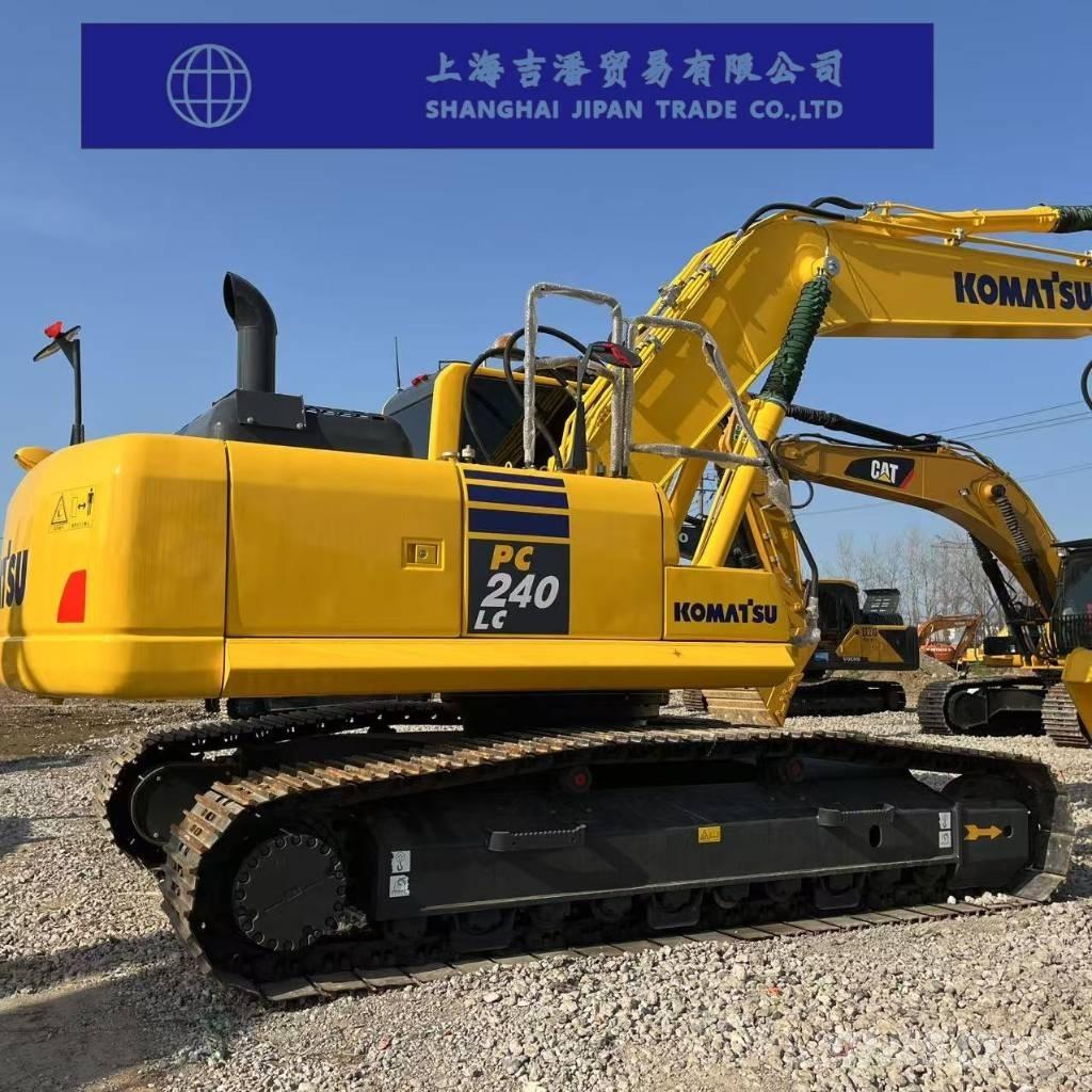 Komatsu PC 240 Beltegraver