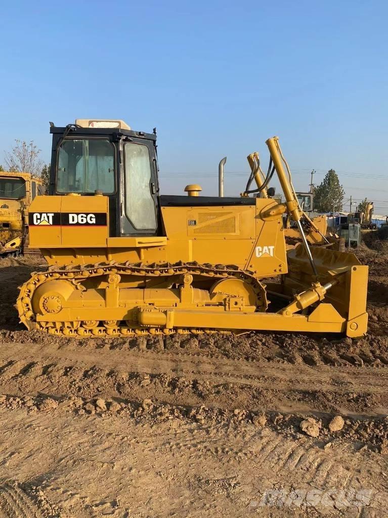 CAT D 6 G Dozere Beltegående