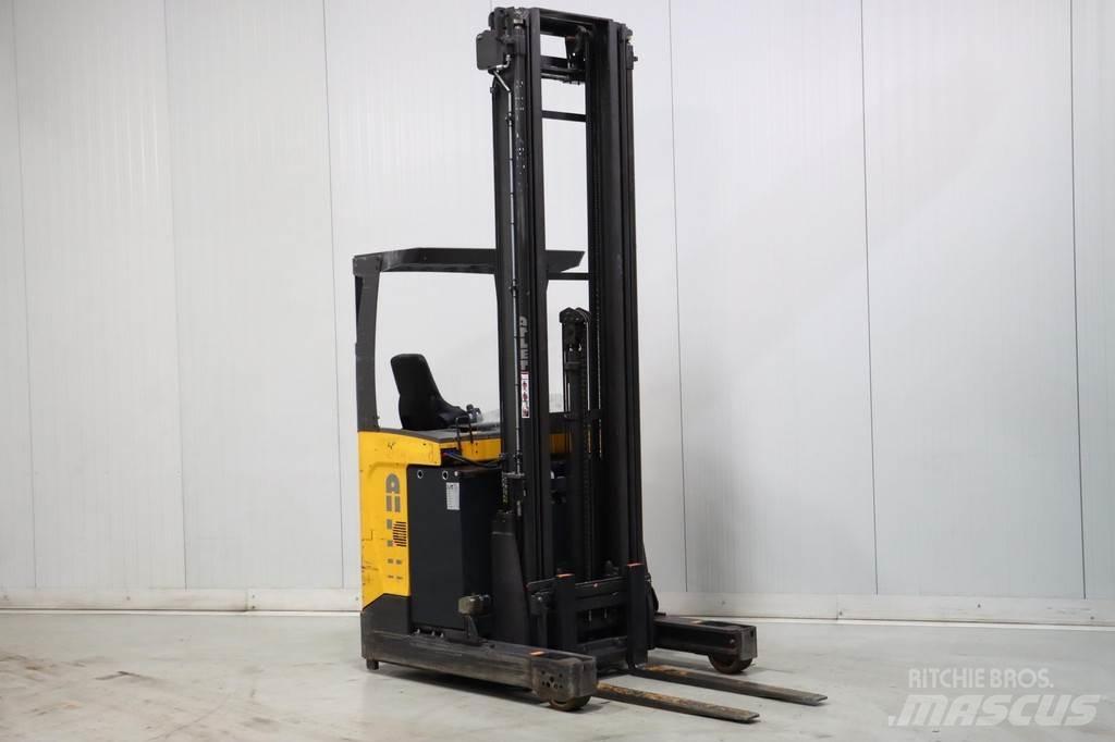 Atlet UMS160D Skyvemasttruck