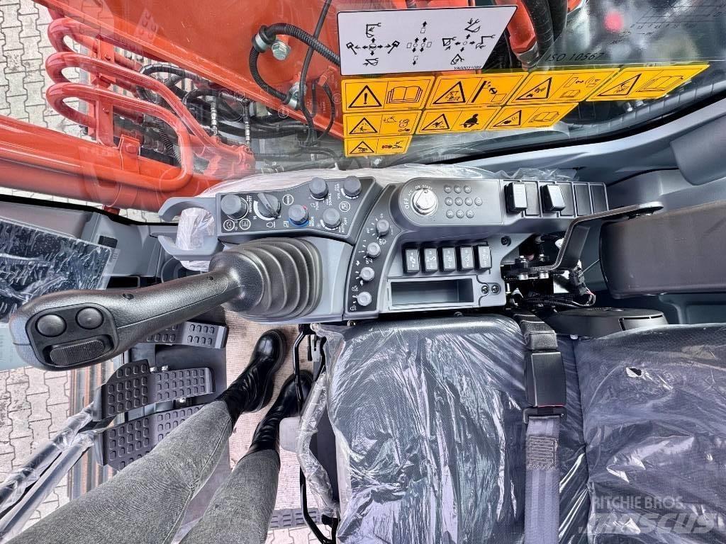 Hitachi ZX160LC-7 Beltegraver