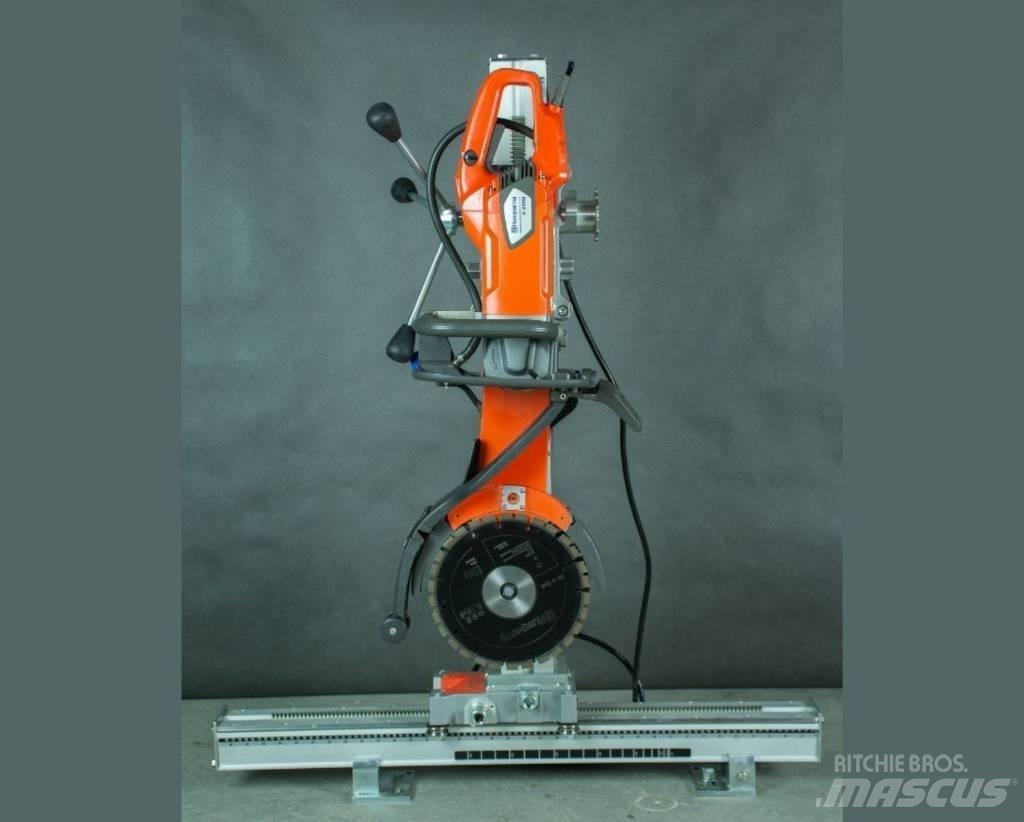 Husqvarna K4000CNB Stillas