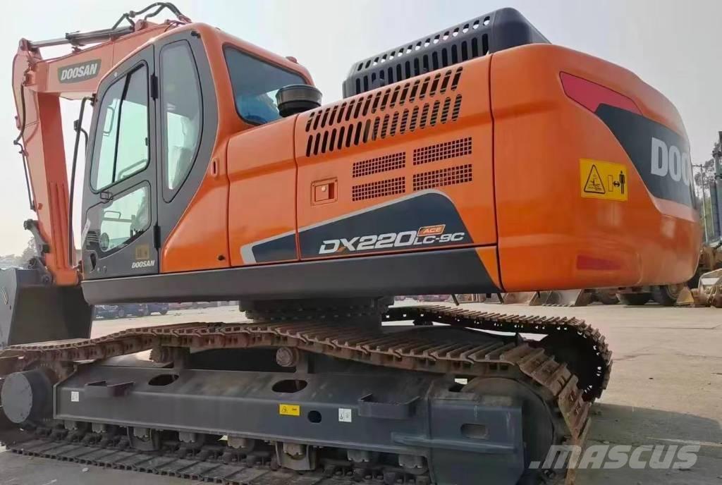 Doosan DX 220 Beltegraver