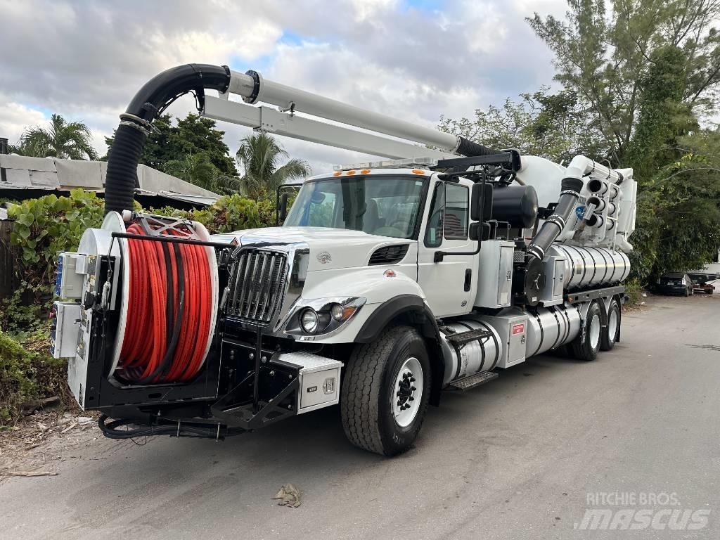International 7500 Slamsugere