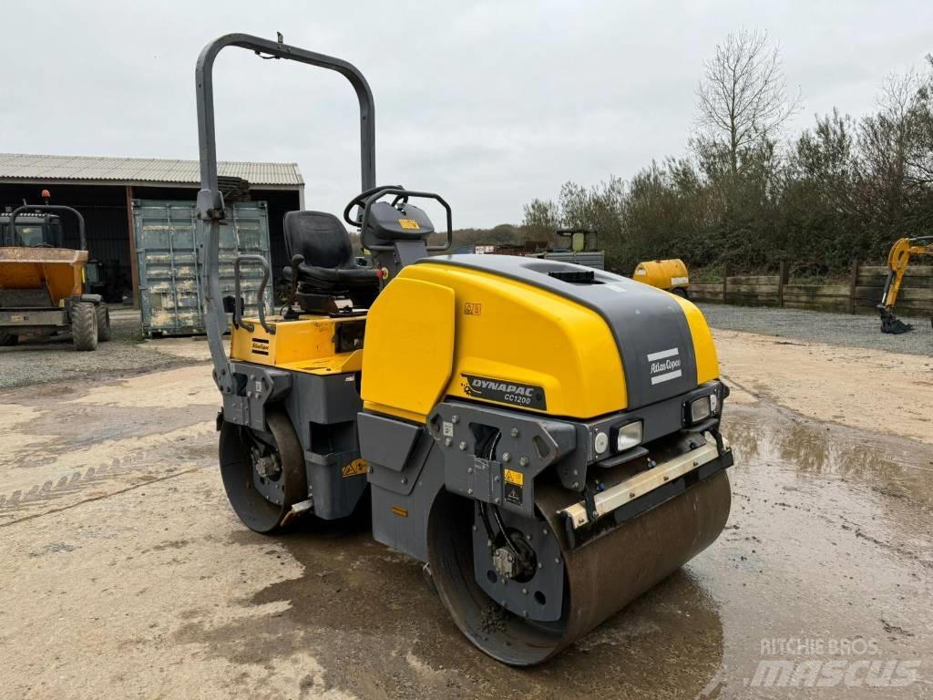 Dynapac CC 1200 Tandem Valser