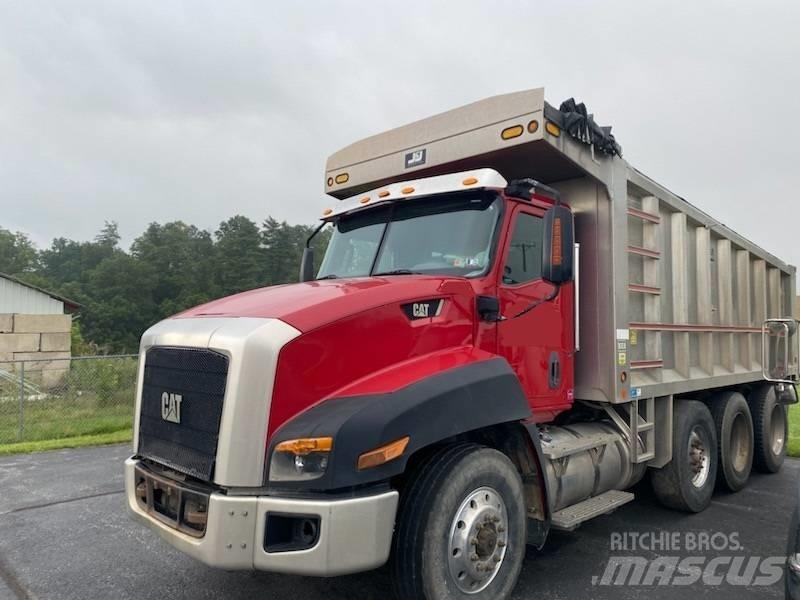 CAT CT 660 Tippbil