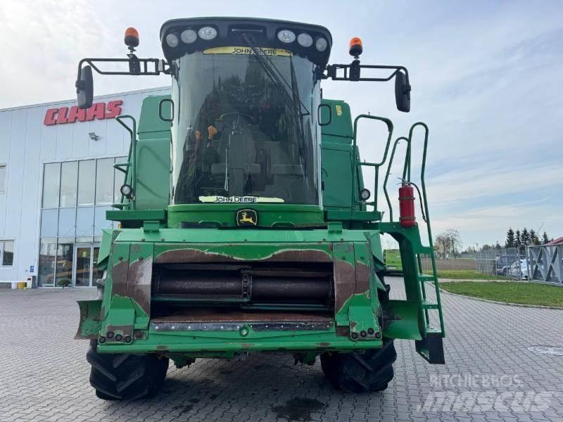 John Deere T 550 Skurtreskere