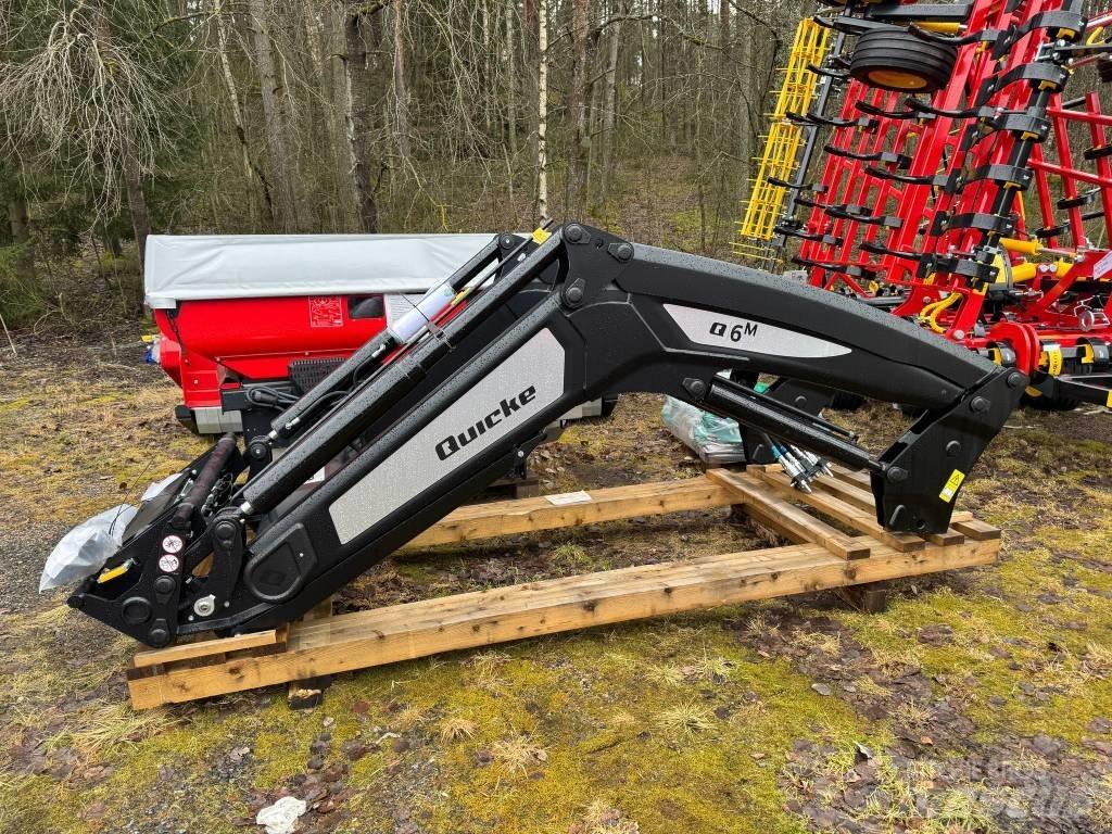 Quicke Q6m Frontlastere og graveredskap
