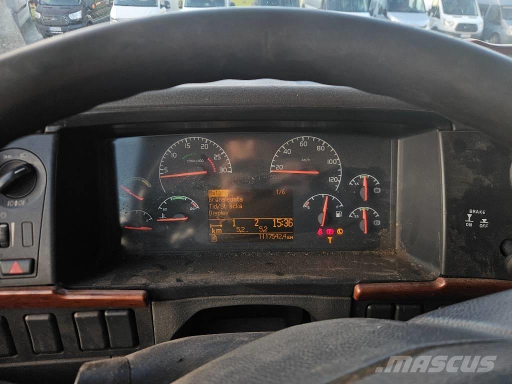 Volvo FH12 8x4 Spesialbiler for transport av skogsmaskiner