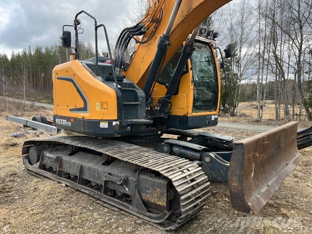Hyundai HX 235 LCR Beltegraver