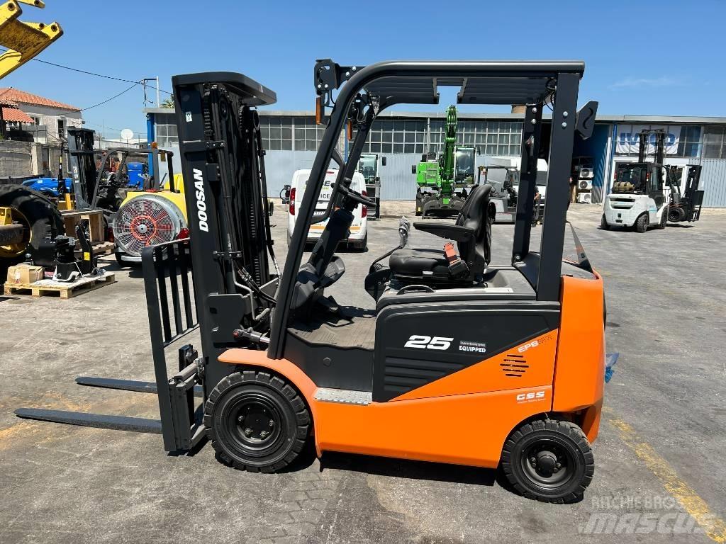 Doosan B 25 NS Elektriske trucker