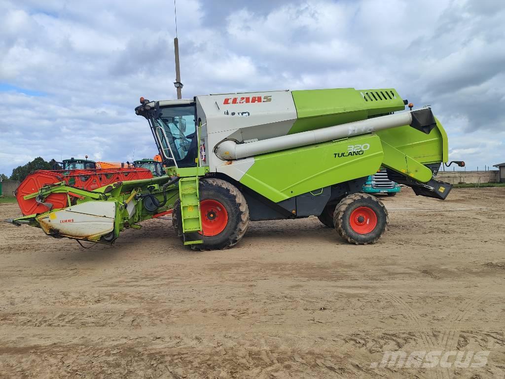 CLAAS Tucano 320 Skurtreskere