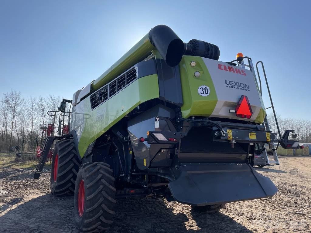 CLAAS Lexion 6800 Skurtreskere