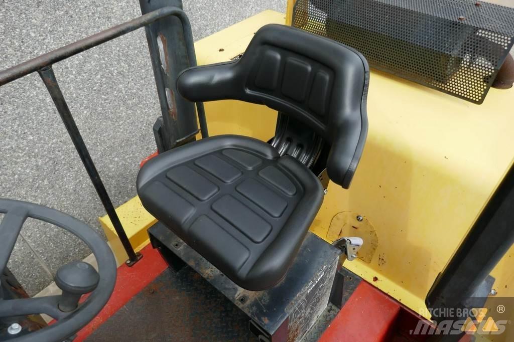 Dynapac CP142 Gummihjulsvalser