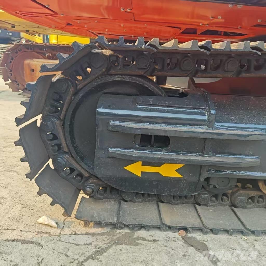 Doosan DX 300 LC Beltegraver