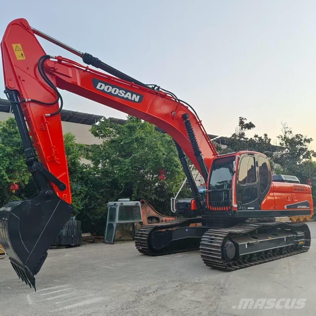 Doosan DX 300 LC Beltegraver