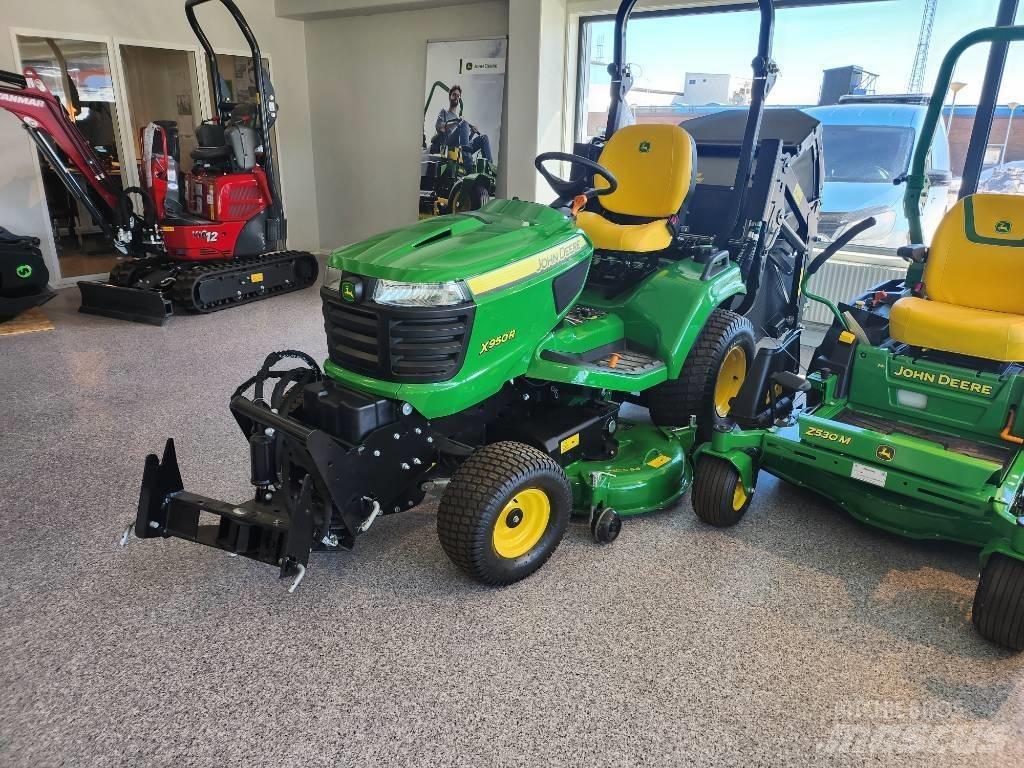 John Deere 950R Sitteklippere