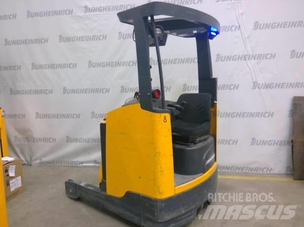 Jungheinrich ETV 214 Skyvemasttruck
