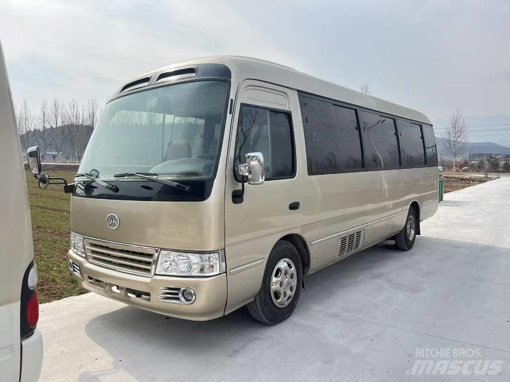 Toyota Coaster Intercity busser