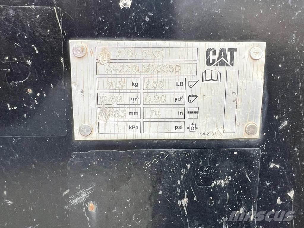 CAT 226D Kompaktlastere