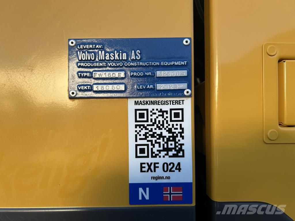 Volvo EW160E Spesialtilpassede gravemaskiner