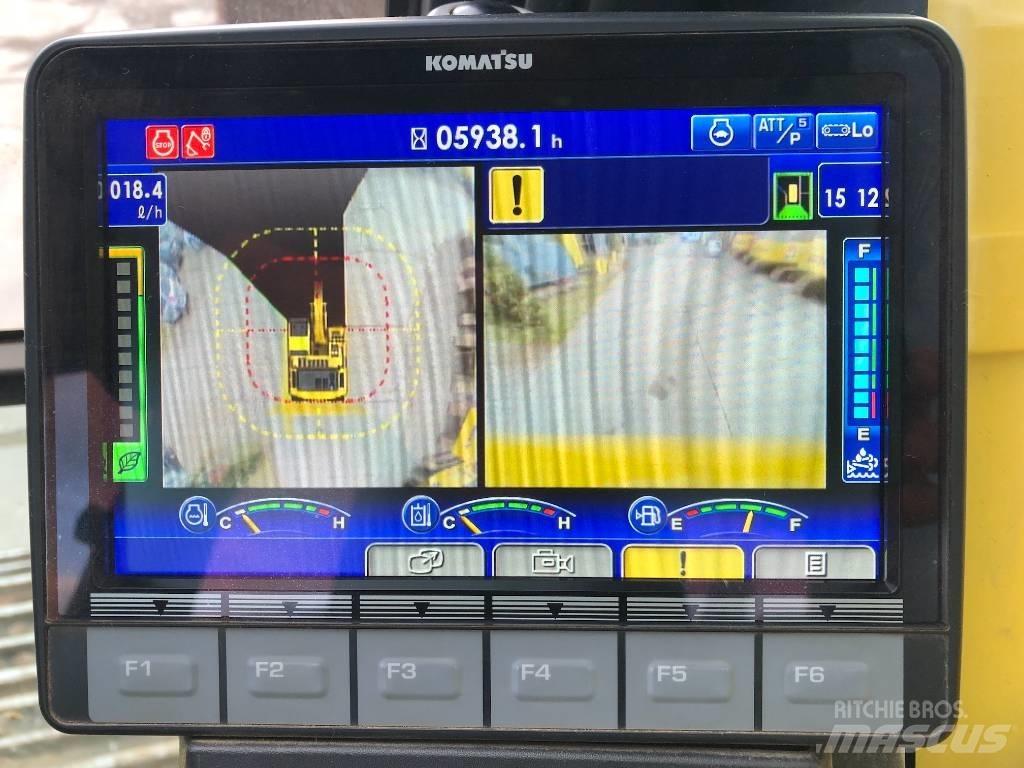 Komatsu PC490LC-11 Beltegraver