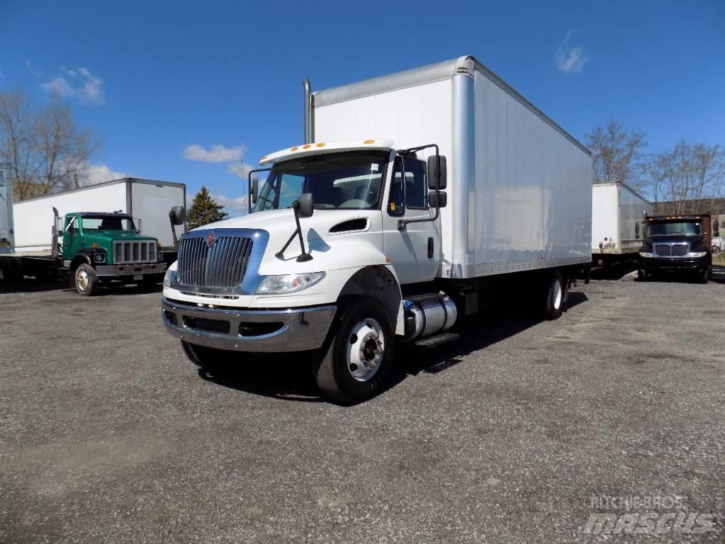 International 4300 Skapbiler