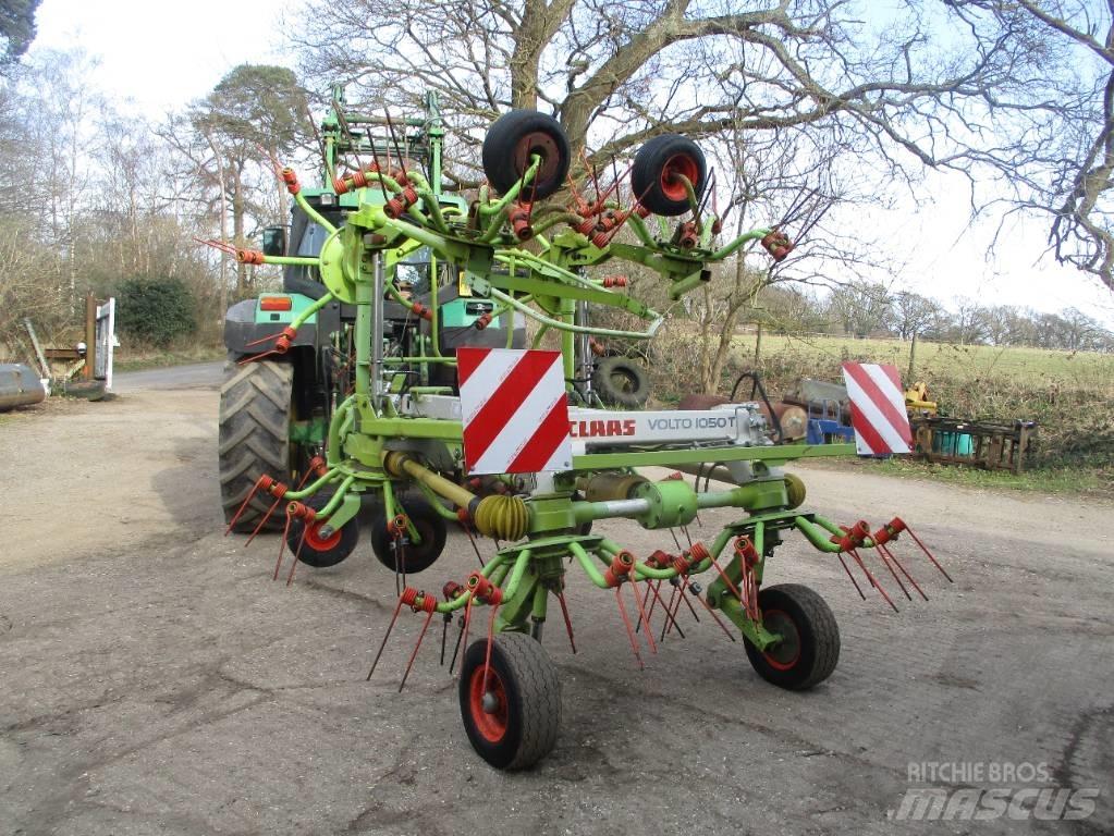 CLAAS Volto 1050 T Raker og høyvendere