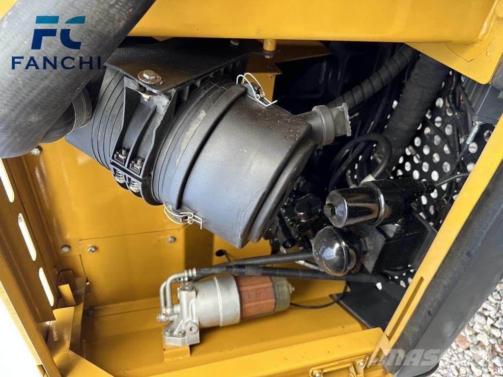 XCMG XE 85 DA Beltegraver