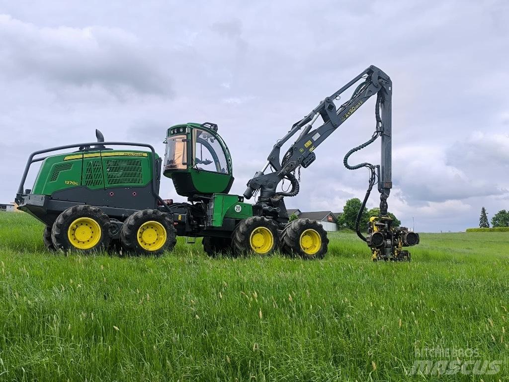 John Deere 1270G 8WD Hogstmaskiner
