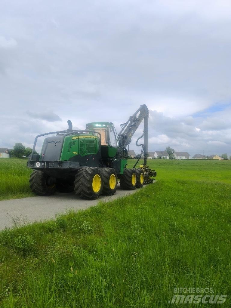 John Deere 1270G 8WD Hogstmaskiner