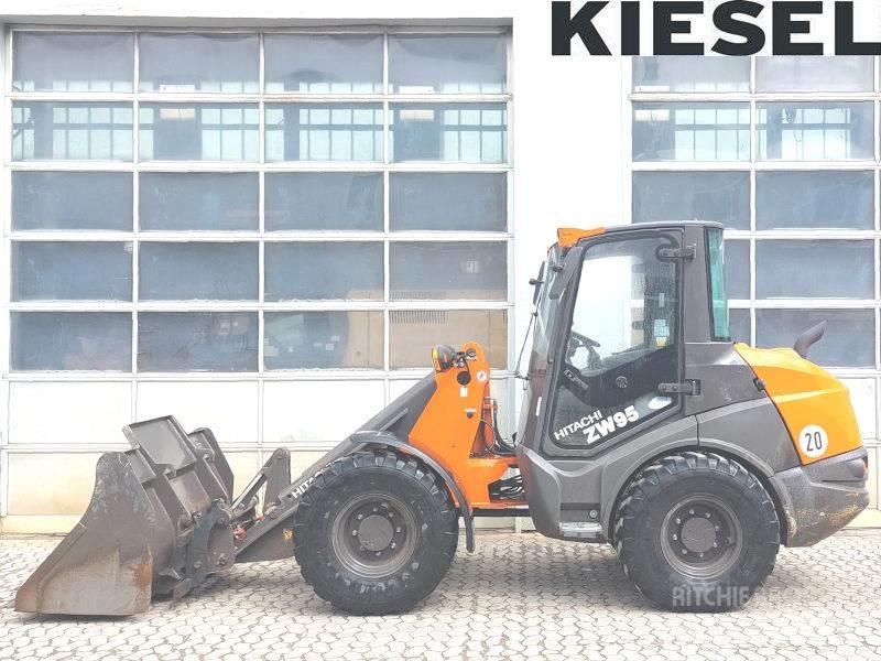 Hitachi ZW 95-6 Kompaktlastere