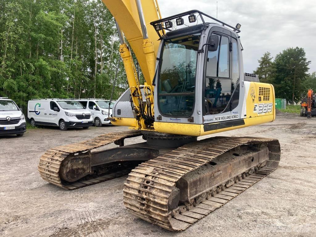 New Holland E 265 LC Beltegraver