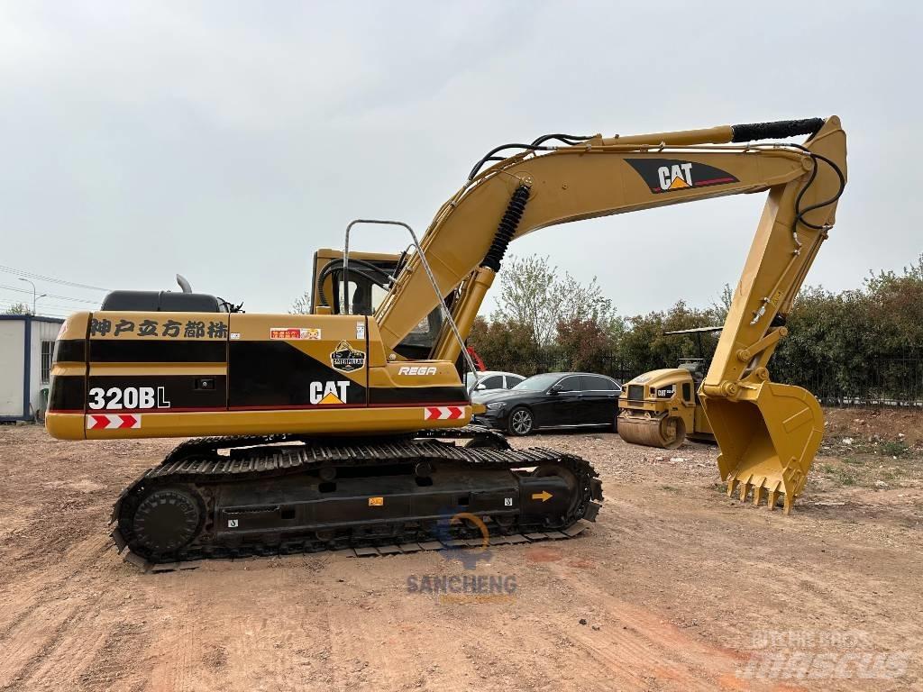 CAT 320 B L Beltegraver
