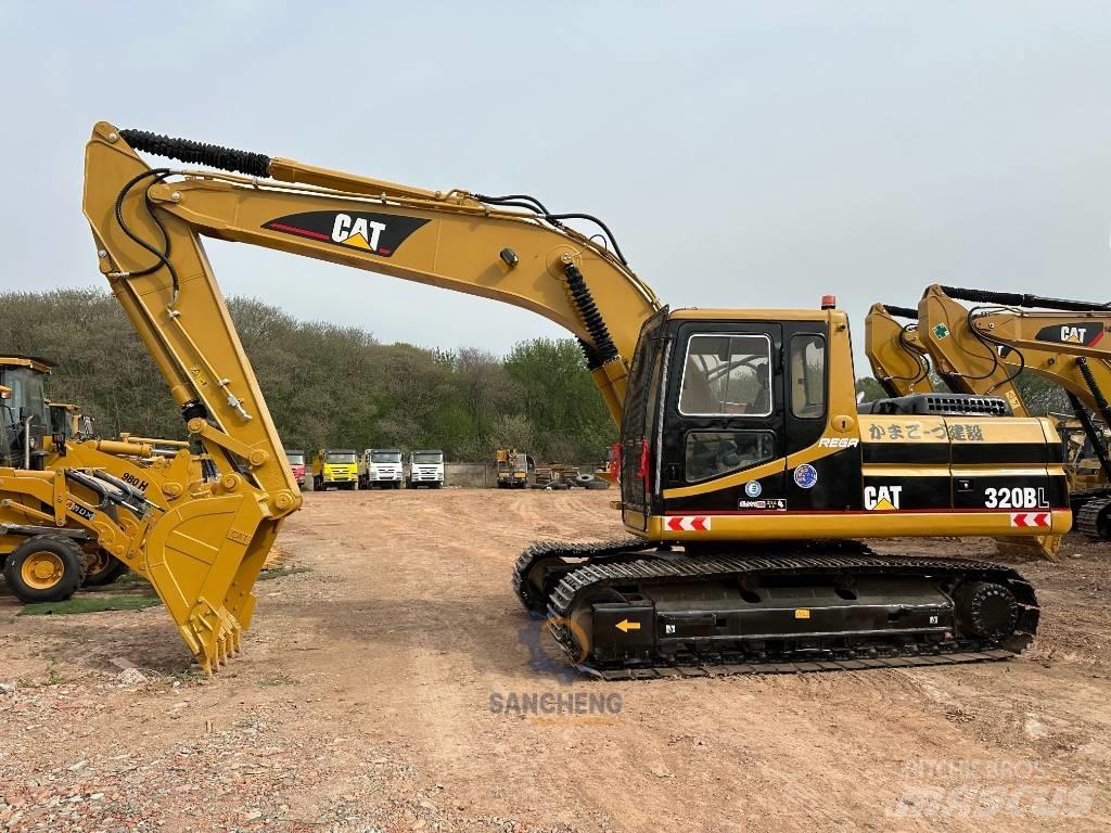 CAT 320 B L Beltegraver