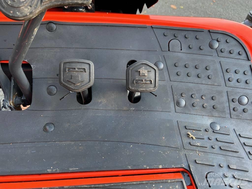 Kubota ZD 1211 Sitteklippere