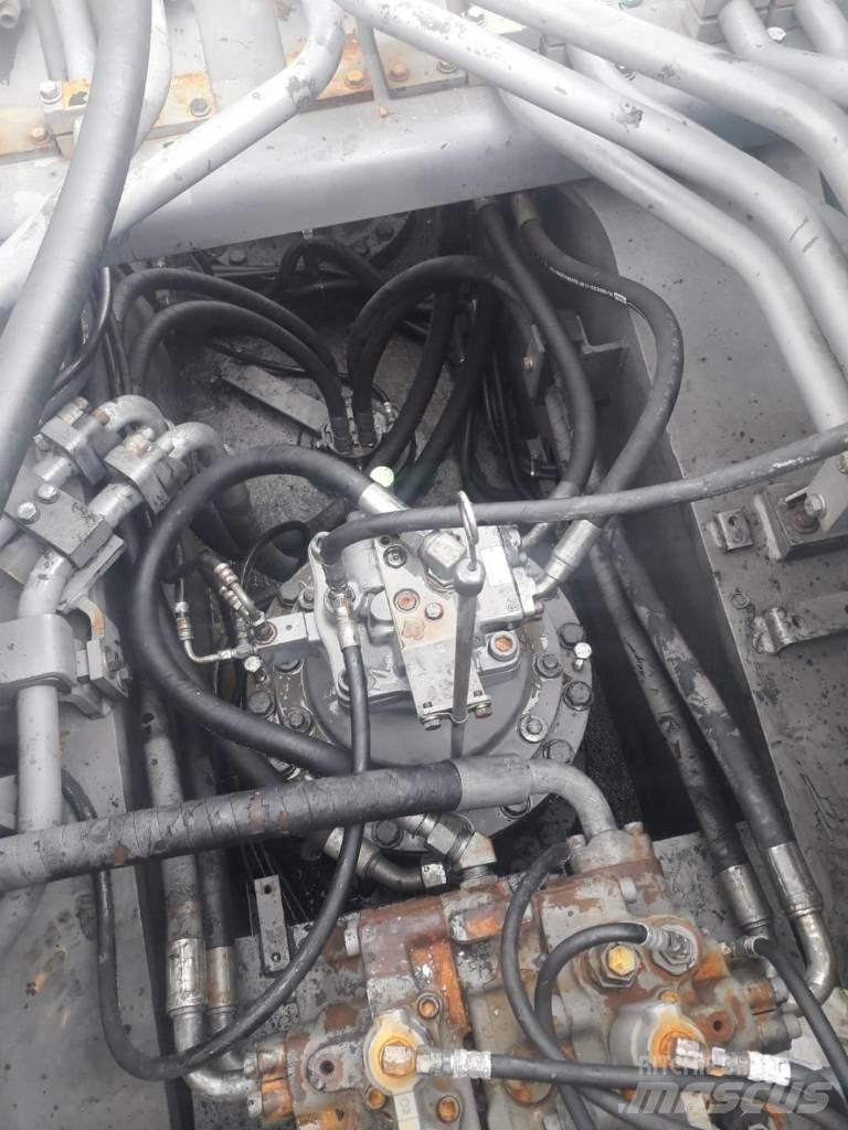 Hitachi EX 1200-5 D Beltegraver