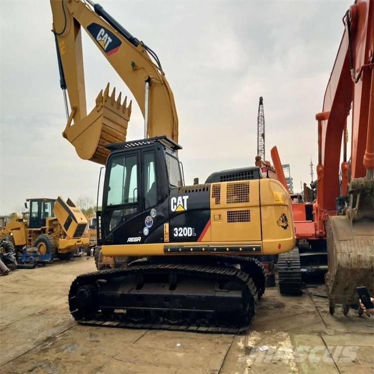 CAT 325DL Beltegraver