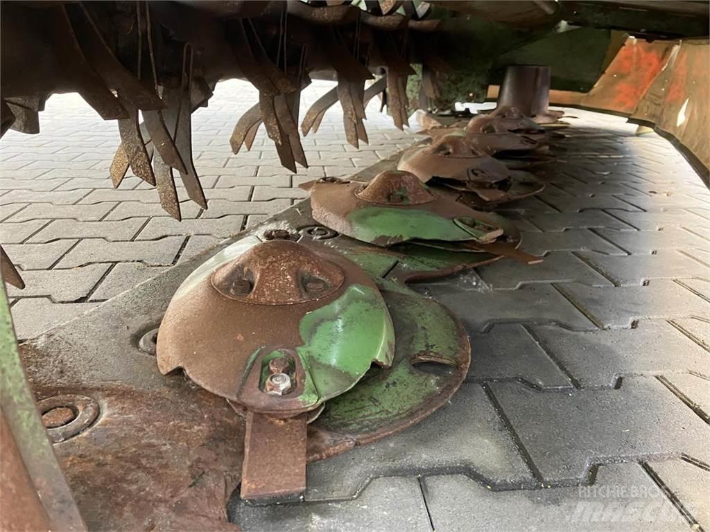 Krone EC R 320 CV Slåmaskiner