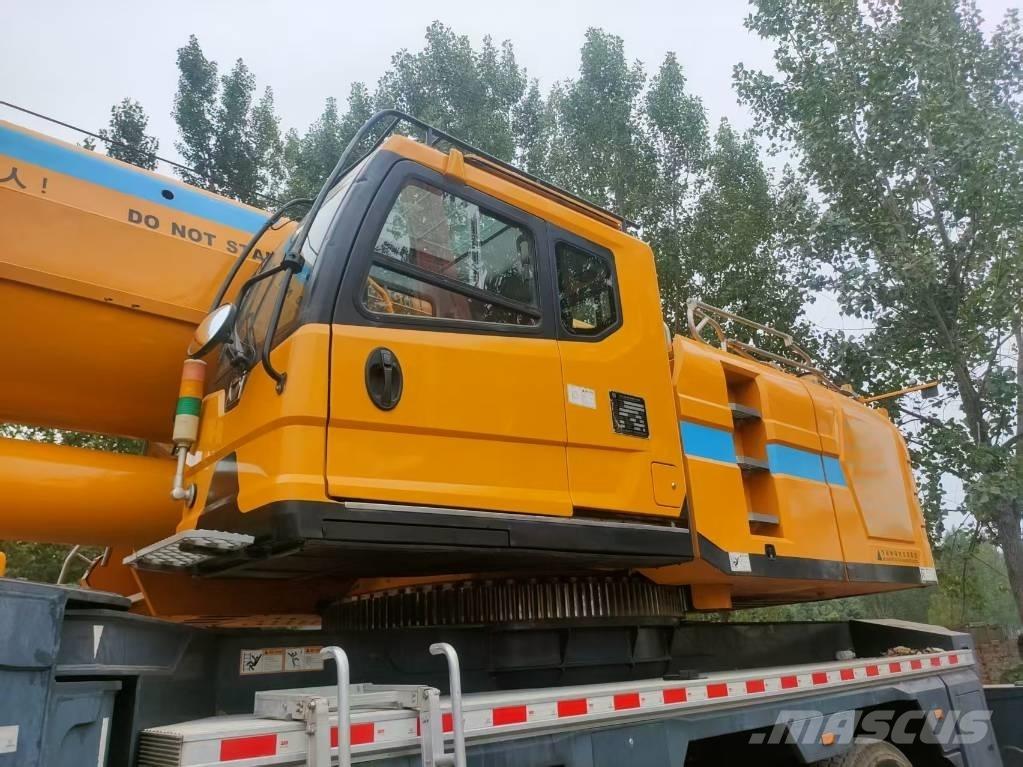 XCMG XCT130 Allterreng kraner