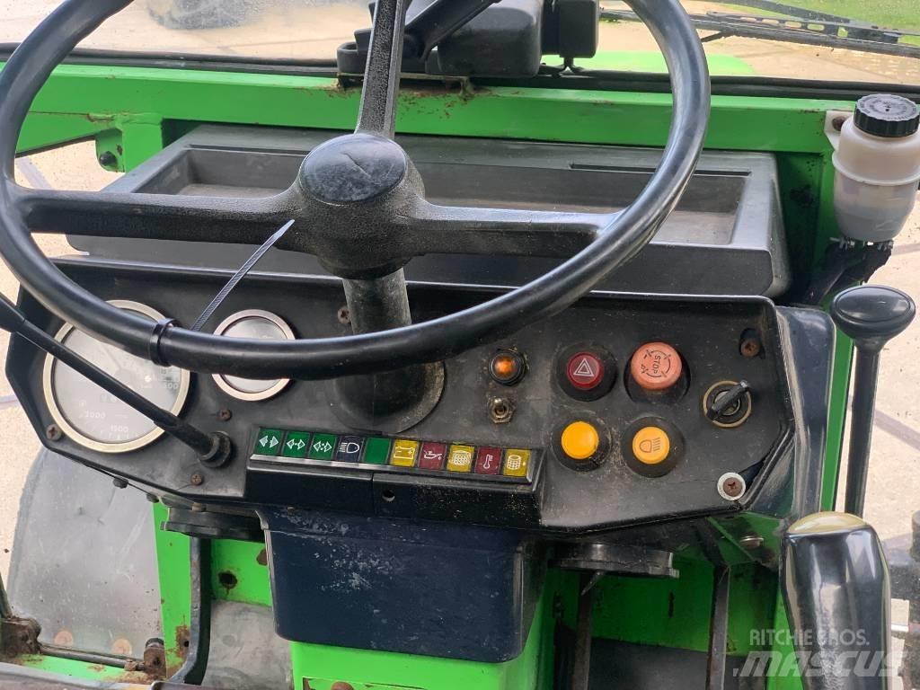 Deutz-Fahr D7207C Traktorer