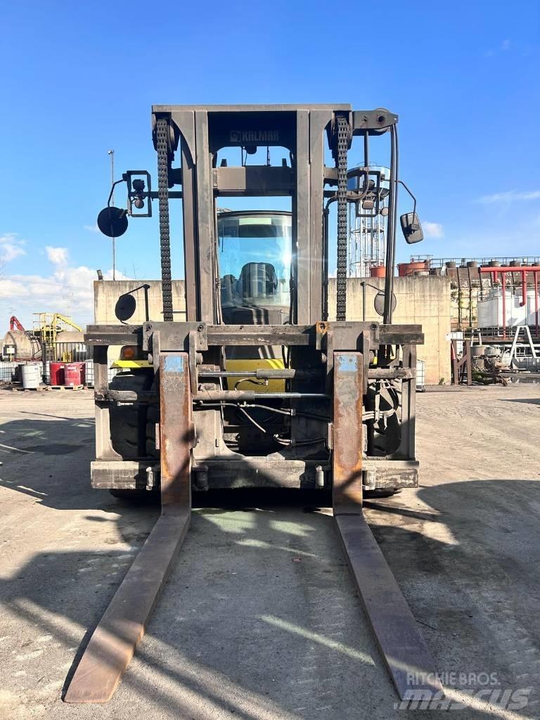 Kalmar DCG 250-12LB Diesel Trucker