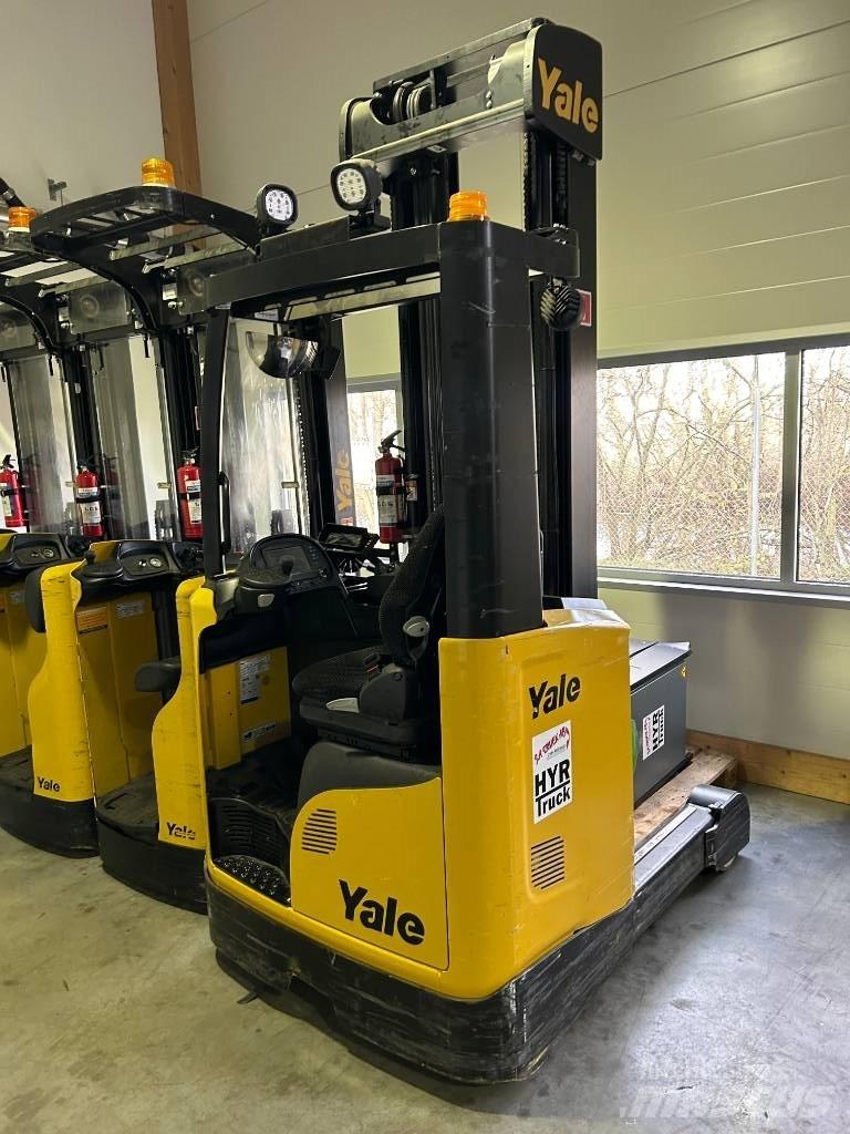 Yale MR14 Skyvemasttruck