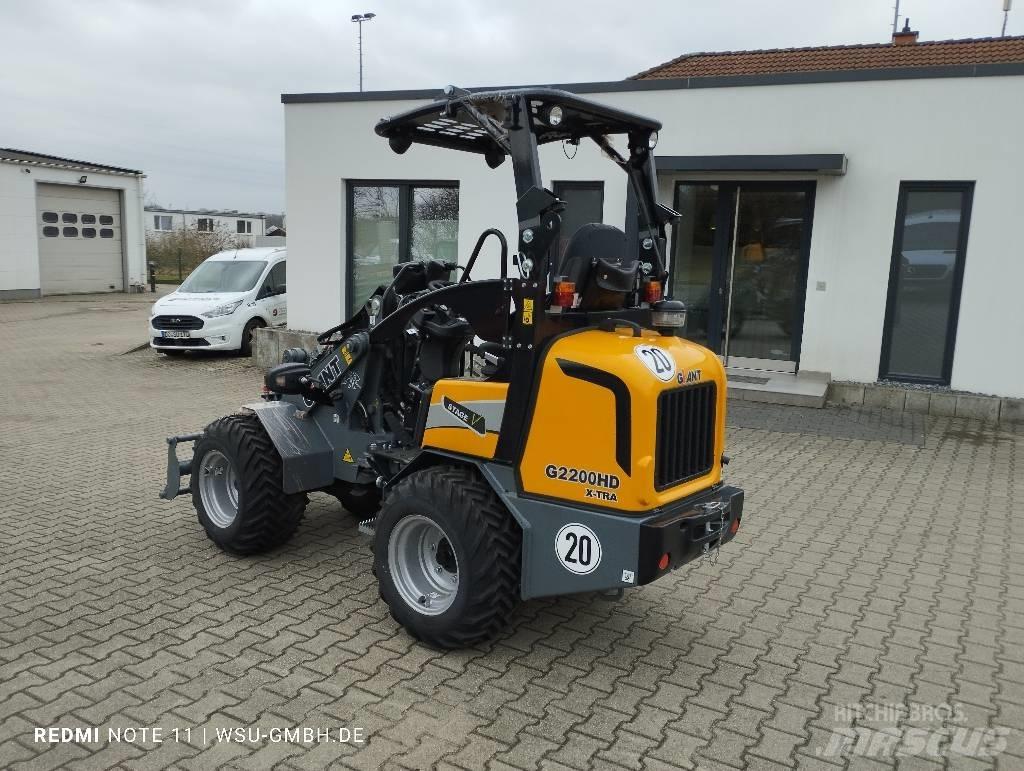 GiANT G2200 Xtra HD Frontlastere og graveredskap